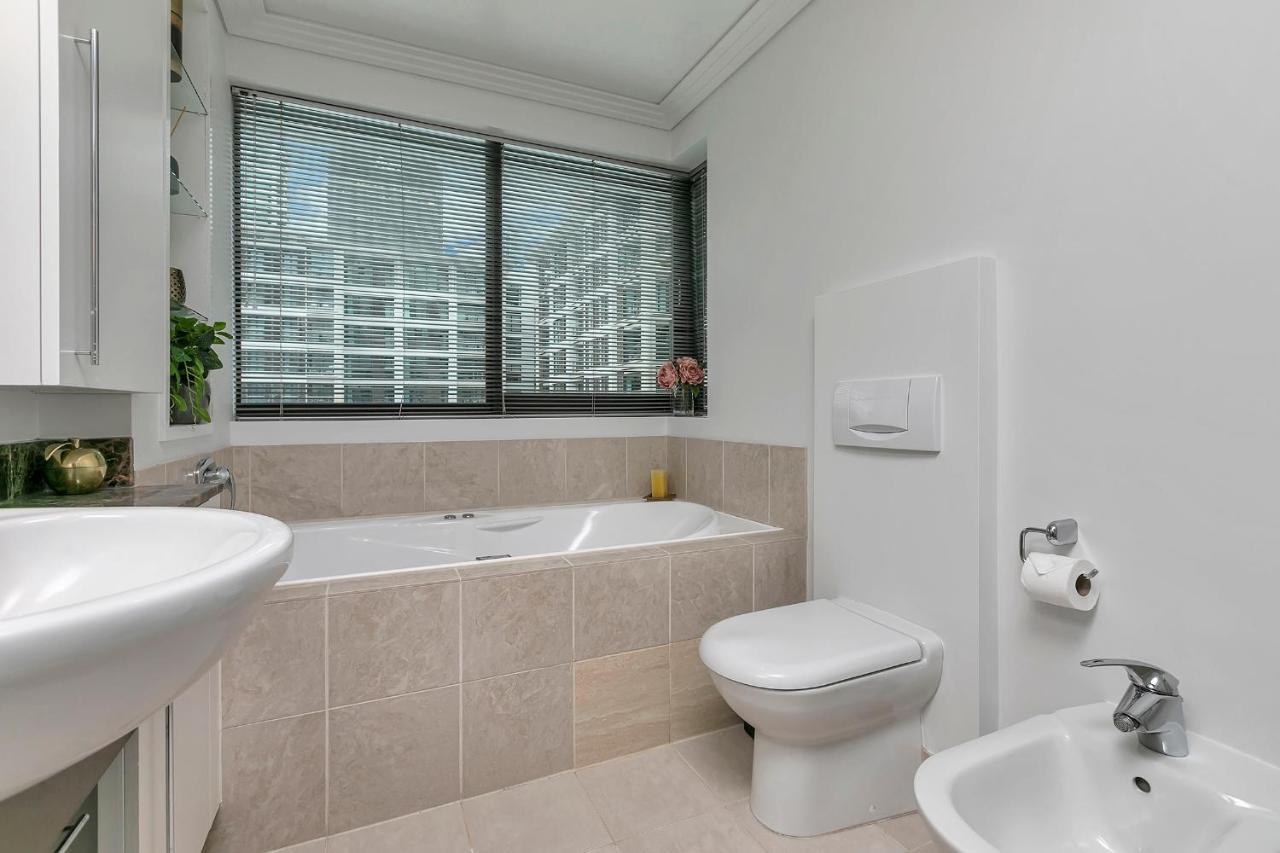 Waterfront Wonder + Cp! Apartment Auckland Bagian luar foto